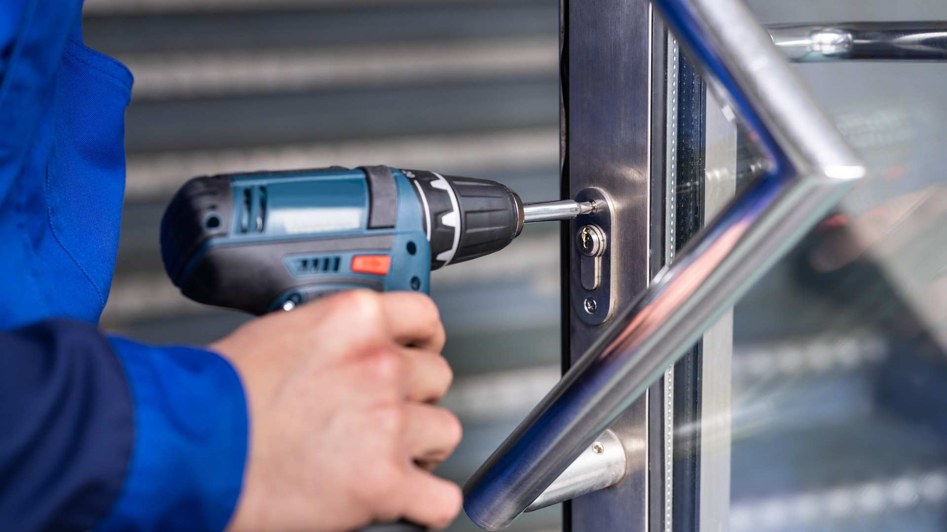 Commercial Locksmith Services 